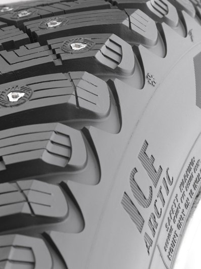 Goodyear_UltraGrip_Ice_Arctic