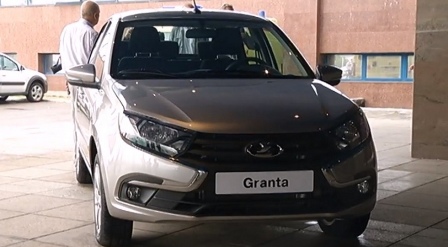 АвтоВАЗ раскрывает карты: опубликованы фото экстерьера обновленной Lada Granta